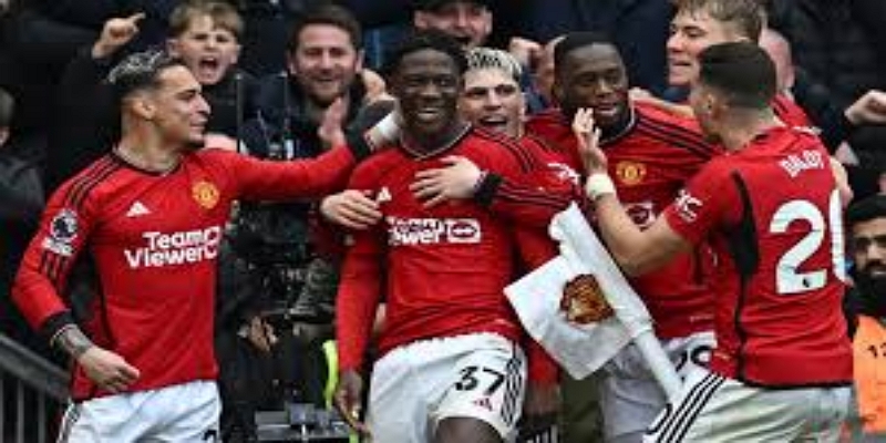 战术走向解析：高位压迫 vs 反击效率-星空博彩